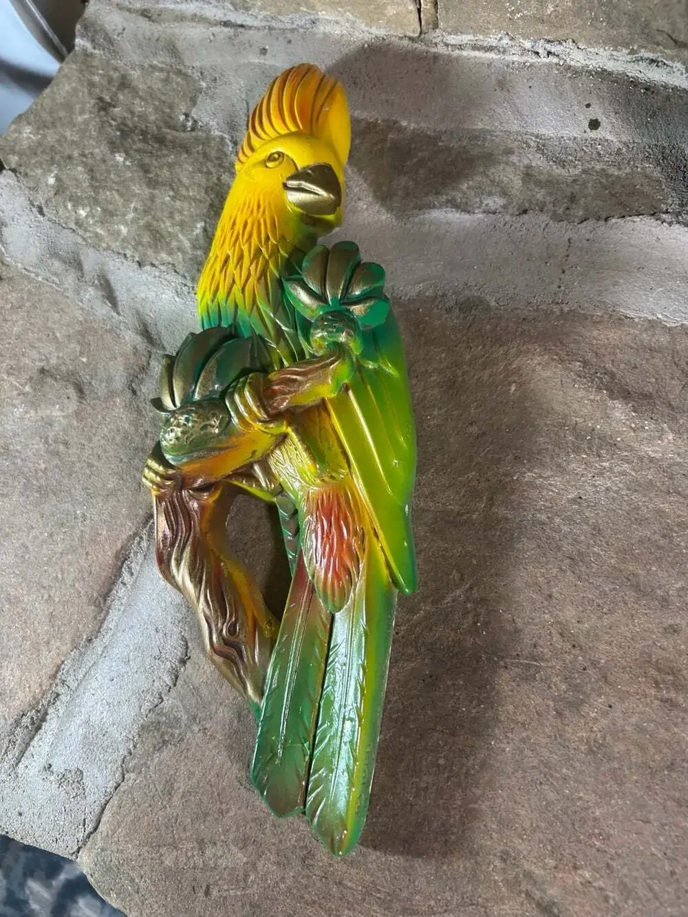 1968 Miller’s Studio Tropical Parrot Bird Chalk Ware wall decor ( READ)